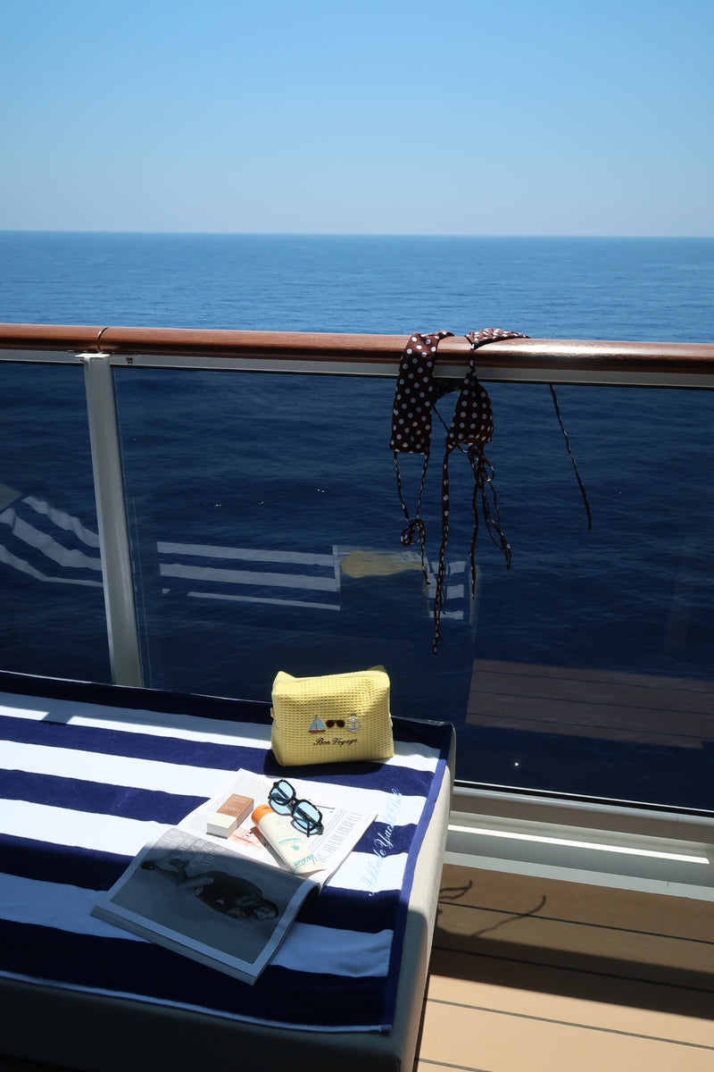 Bon Voyage Waffle Pouch
