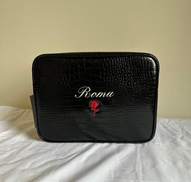 Signature Croc Pouch